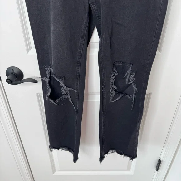 Free People Maggie Washed Black High-Rise Distressed straight Jeans 26 - Picture 4 of 11